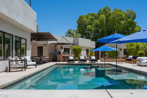 $2,100,000 | 73543 Juniper Street, Palm Desert, CA 92260