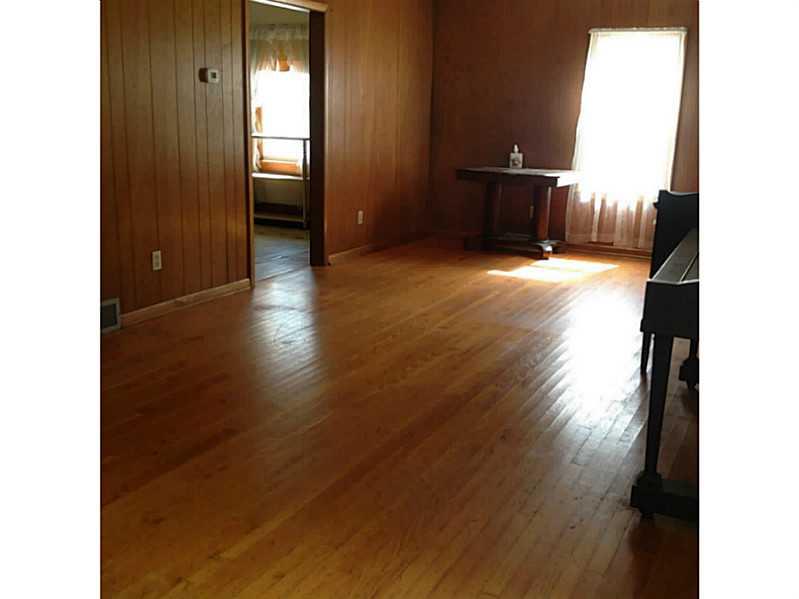 766 Wheatland Road West Middlesex, PA 16159 - Photo 5 of 12 Living Room.