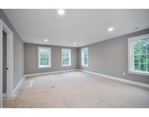466 Hill Road Boxborough, MA 01719 - Photo 32 of 40