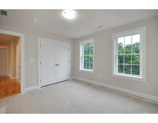466 Hill Road Boxborough, MA 01719 - Photo 33 of 40