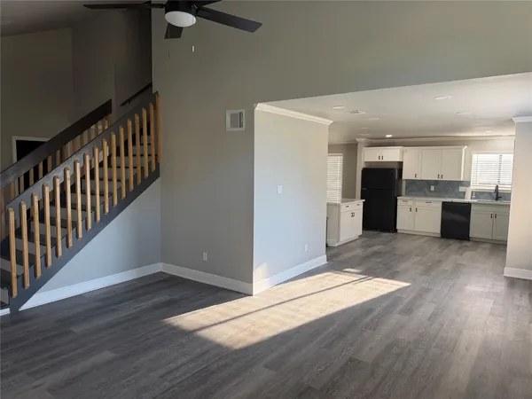 $2,500 | 12230 Kleinmeadow Drive, Houston, TX 77066