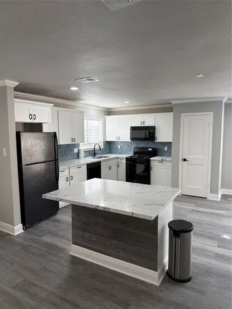 $2,500 | 12230 Kleinmeadow Drive, Houston, TX 77066