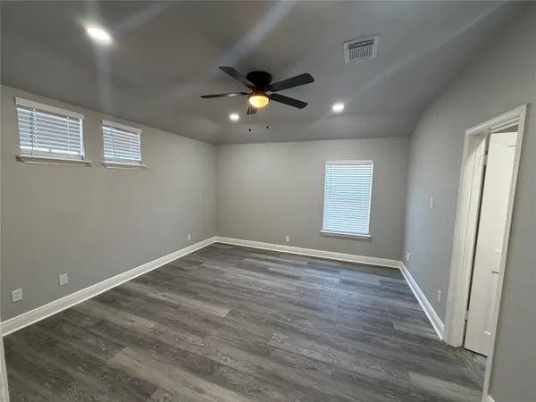 $2,500 | 12230 Kleinmeadow Drive, Houston, TX 77066