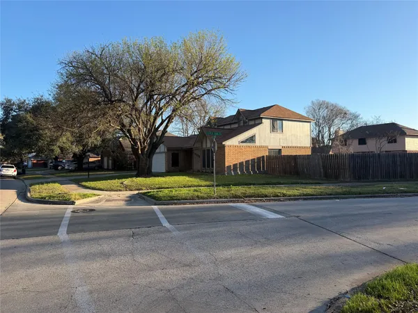 $2,500 | 12230 Kleinmeadow Drive, Houston, TX 77066