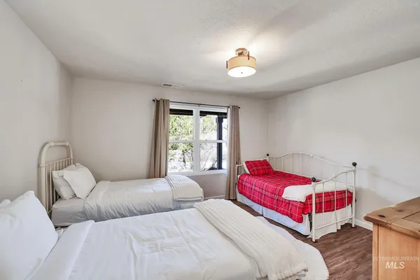 $599,000 | 169 Durham Lane, Donnelly, ID 83615