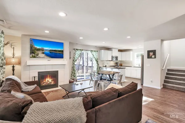 $599,000 | 169 Durham Lane, Donnelly, ID 83615