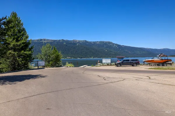 $599,000 | 169 Durham Lane, Donnelly, ID 83615