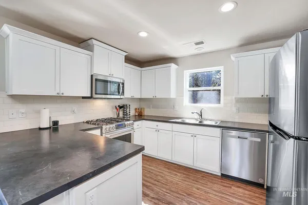 $599,000 | 169 Durham Lane, Donnelly, ID 83615