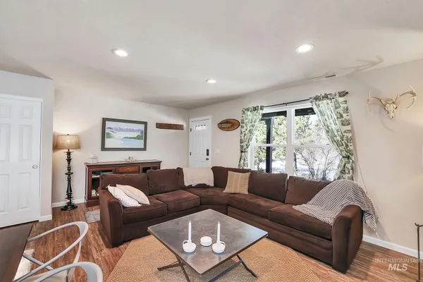 $599,000 | 169 Durham Lane, Donnelly, ID 83615