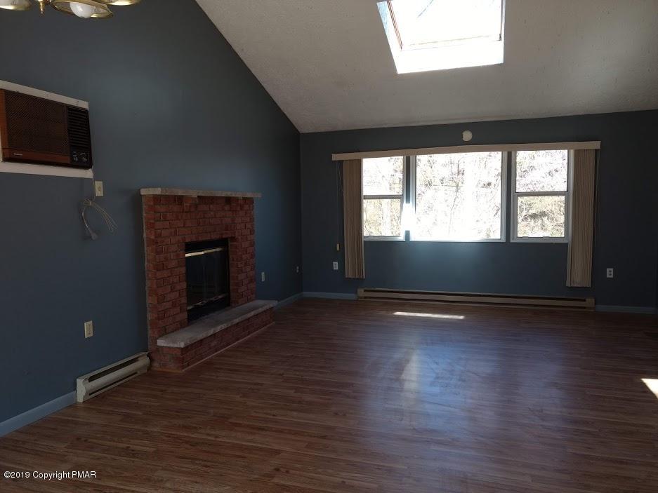3179 Pine Ridge Drive East Bushkill, PA 18324 - Photo 10 of 43 3159 Pine Ridge-2