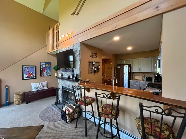 $640,000 | 15 Haymaker Lane, Unit 6B, Wilmington, VT 05363