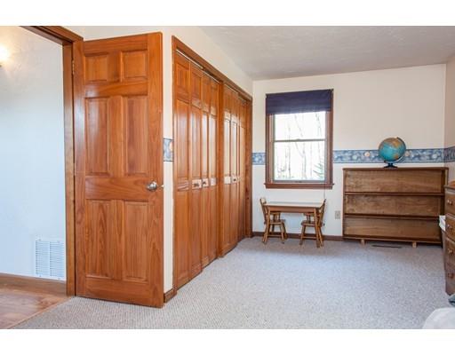 30 Comins Road Oxford, MA 01537 - Photo 18 of 25
