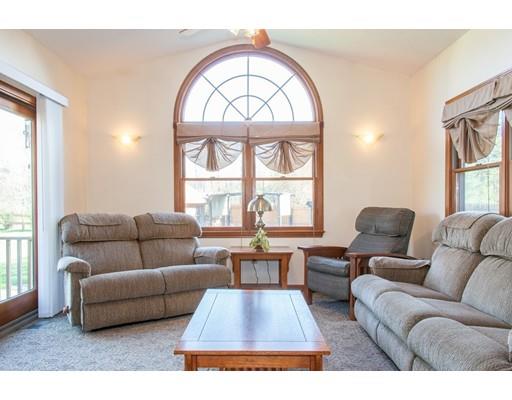 30 Comins Road Oxford, MA 01537 - Photo 10 of 25