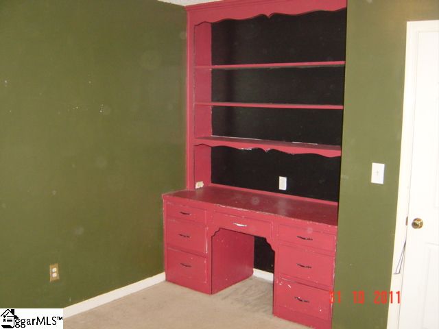 108 Crown Point Court Greer, SC 29650 - Photo 10 of 22 Gallery Image 10