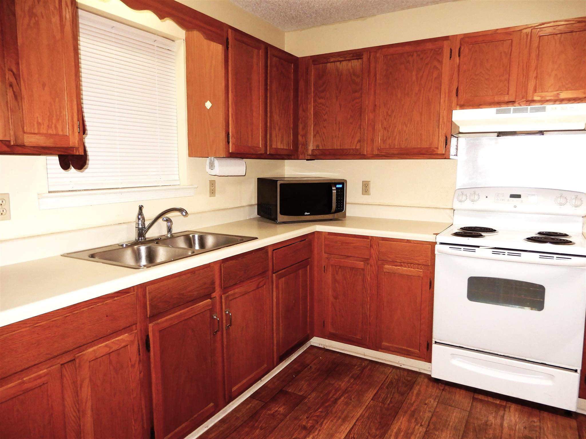 6700 Frank Reeder Road Pensacola, FL 32526 - Photo 13 of 34 Gallery Image 13
