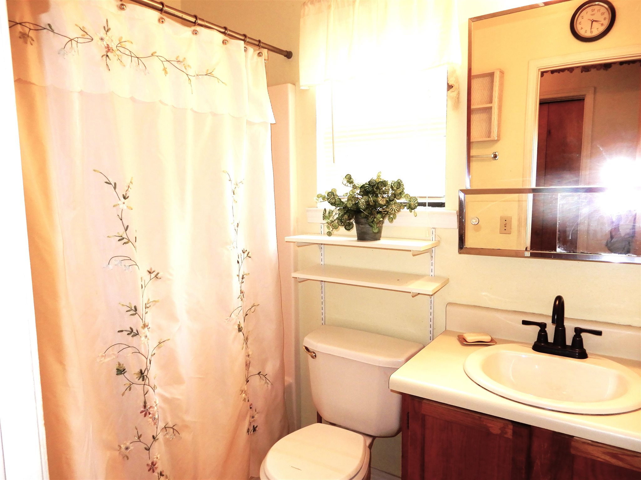 6700 Frank Reeder Road Pensacola, FL 32526 - Photo 17 of 34 Gallery Image 17
