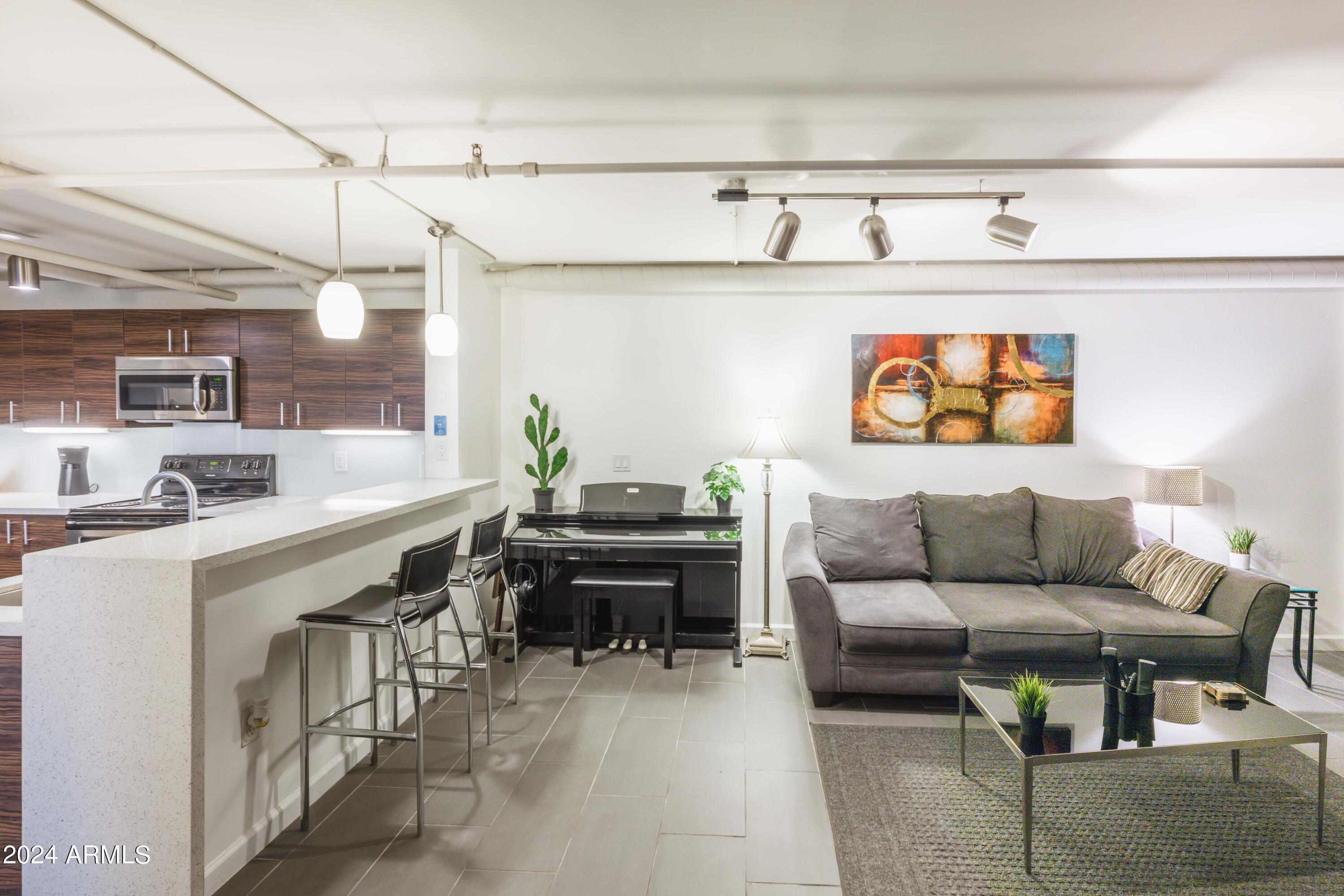 535 West Thomas Road, Unit 503 Phoenix, AZ 85013 - Photo 14 of 30 535 West Thomas Road 503--2