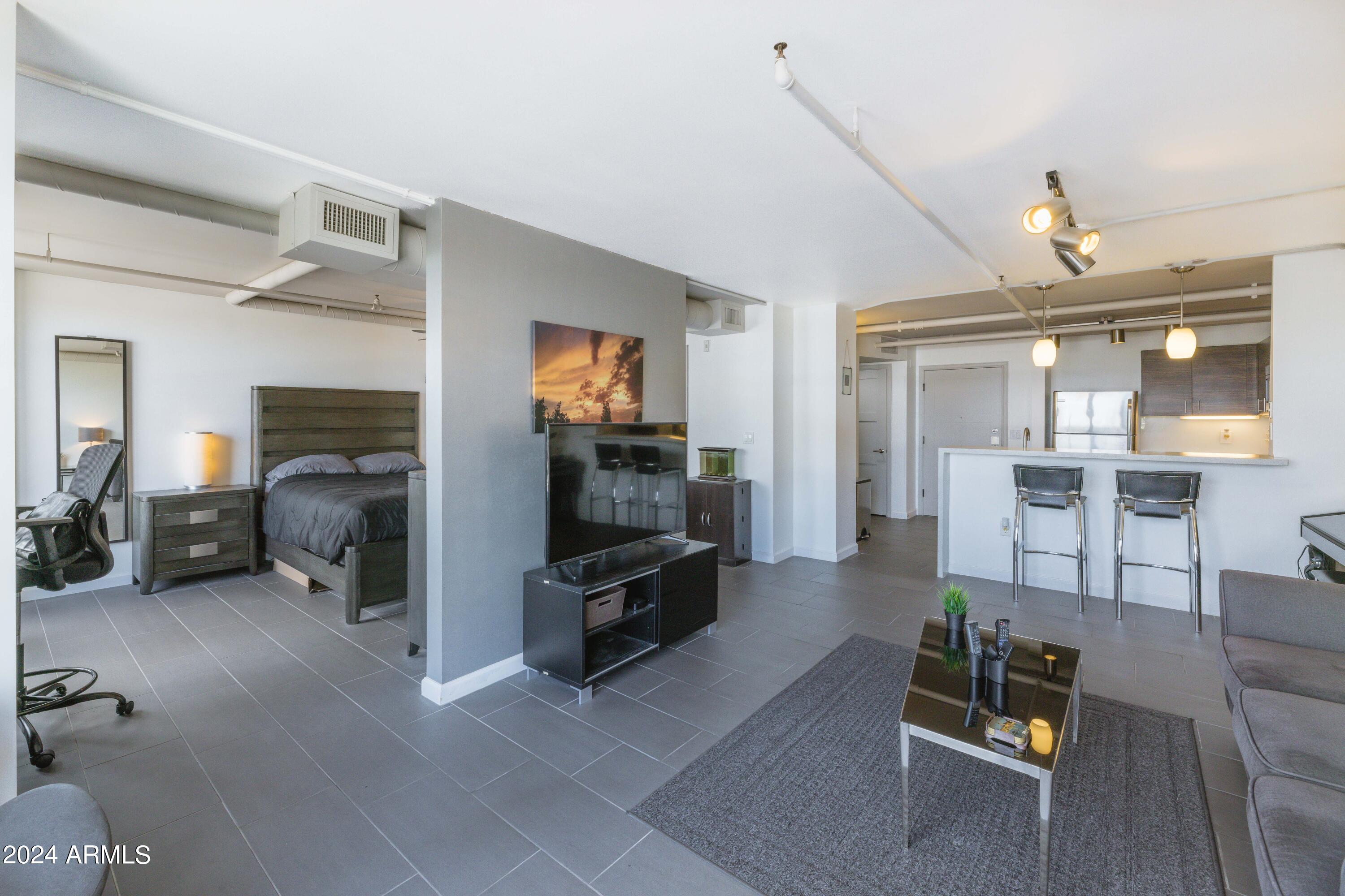 535 West Thomas Road, Unit 503 Phoenix, AZ 85013 - Photo 8 of 30 535 West Thomas Road 503-9264