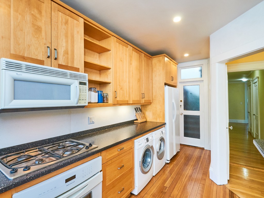8 Newport Road, Unit 8 Cambridge, MA 02140 - Photo 3 of 21 Gallery Image 3
