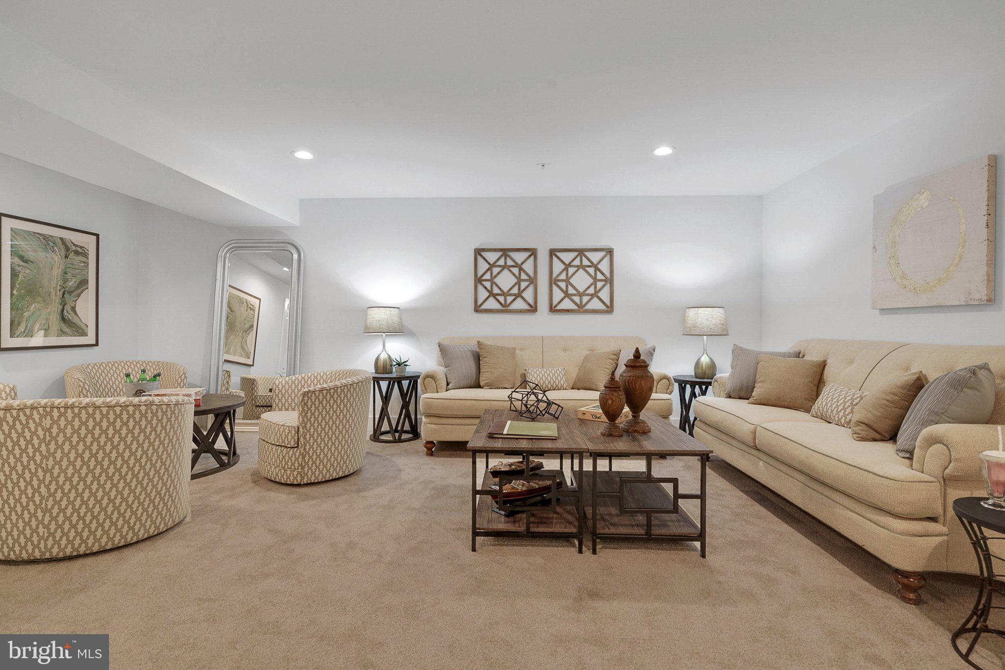 Bryansville Road Delta, PA 17314 - Photo 27 of 32 Spacious, inviting living area awaits.