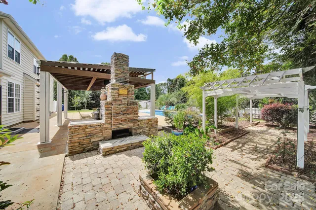 $950,000 | 2210 Legacy Oak Drive, Waxhaw, NC 28173