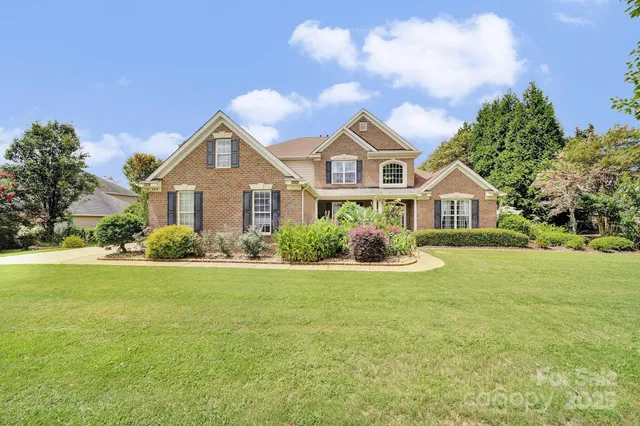 $950,000 | 2210 Legacy Oak Drive, Waxhaw, NC 28173