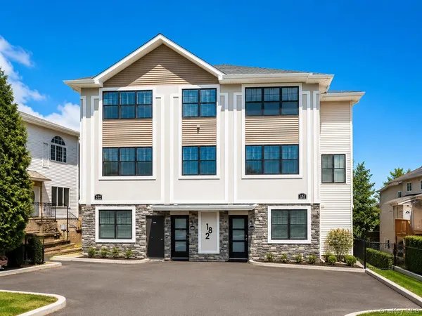 $999,000 | 182 Blauvelt Road, Monsey, NY 10952