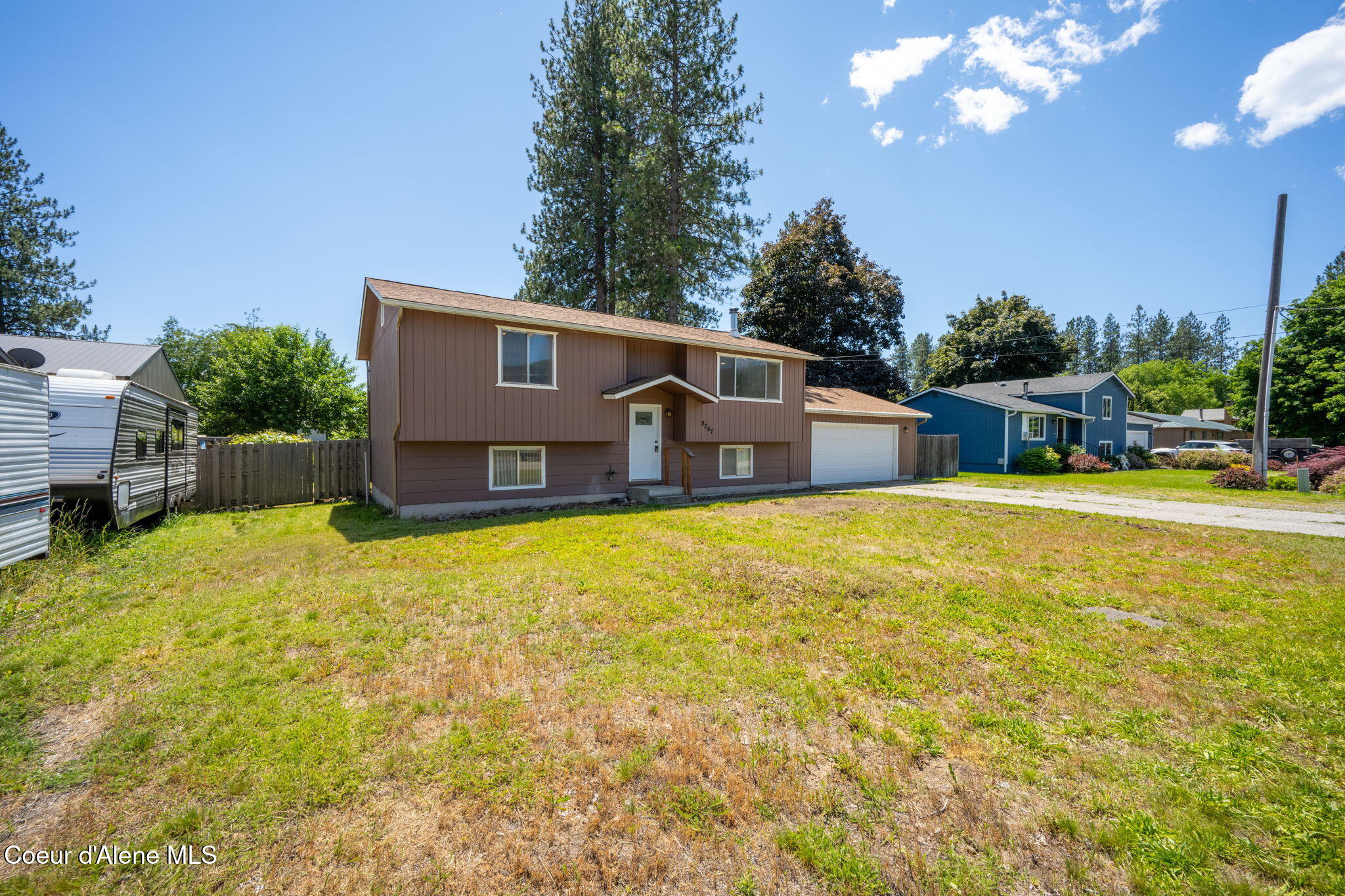 8247 Montana Street Rathdrum, ID 83858 - Photo 5 of 35 Front of Home