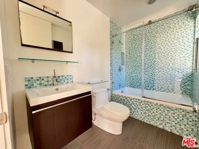 $7,000 | 6441 Bryn Mawr Drive, Los Angeles, CA 90068