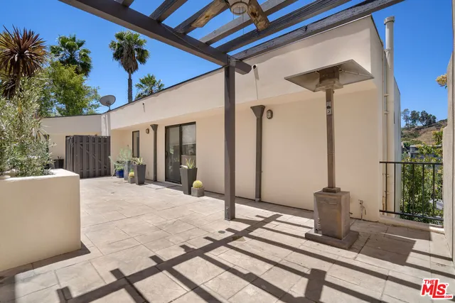 $7,000 | 6441 Bryn Mawr Drive, Los Angeles, CA 90068