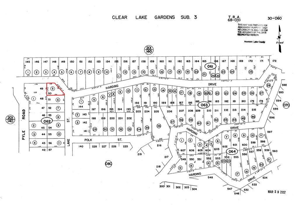 a black and white photo of a painting