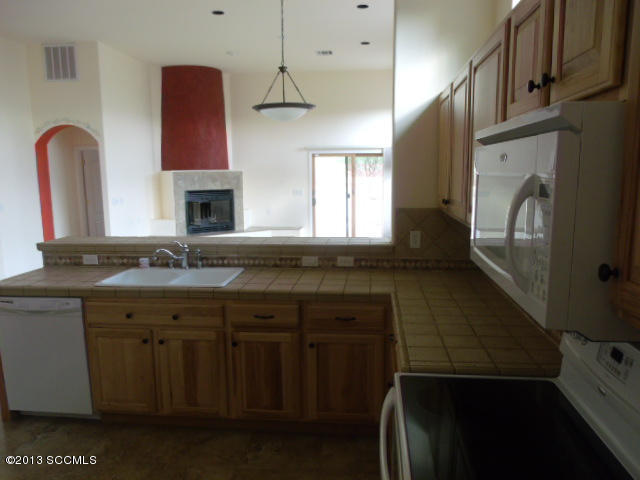 1829 Círculo Tortuga Rio Rico, AZ 85648 - Photo 14 of 22