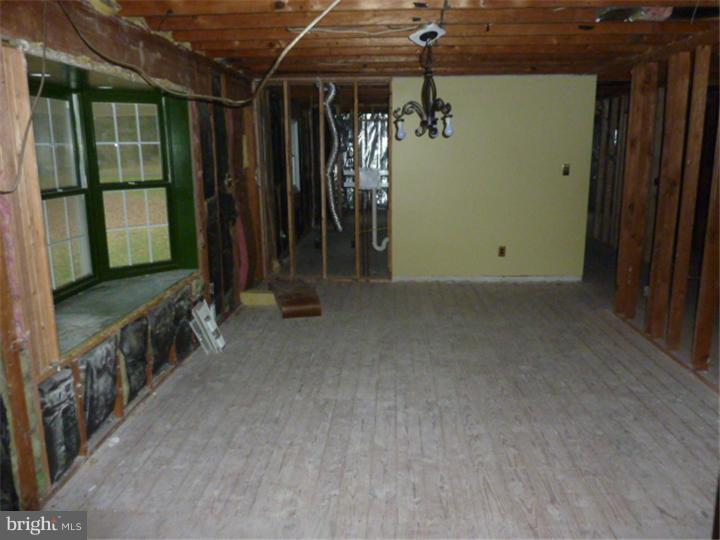 2035 Springer Road Harleysville, PA 19438 - Photo 6 of 24 Gallery Image 6