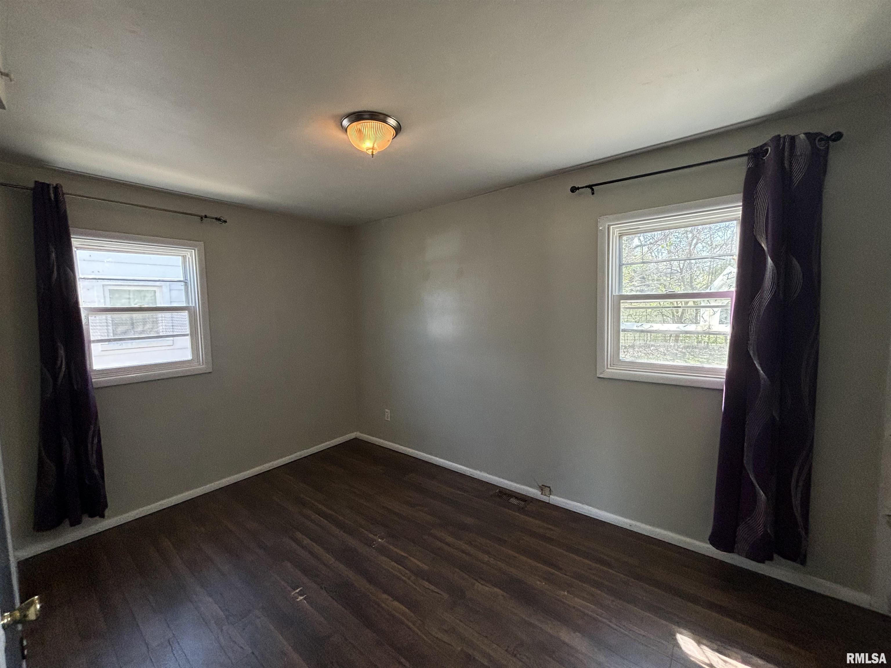 12 Gettysburg Drive Springfield, IL 62702 - Photo 6 of 8