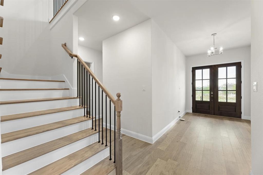 3208 Andesite Road McKinney, TX 75071 - Photo 15 of 38 The Burkhart B Foyer