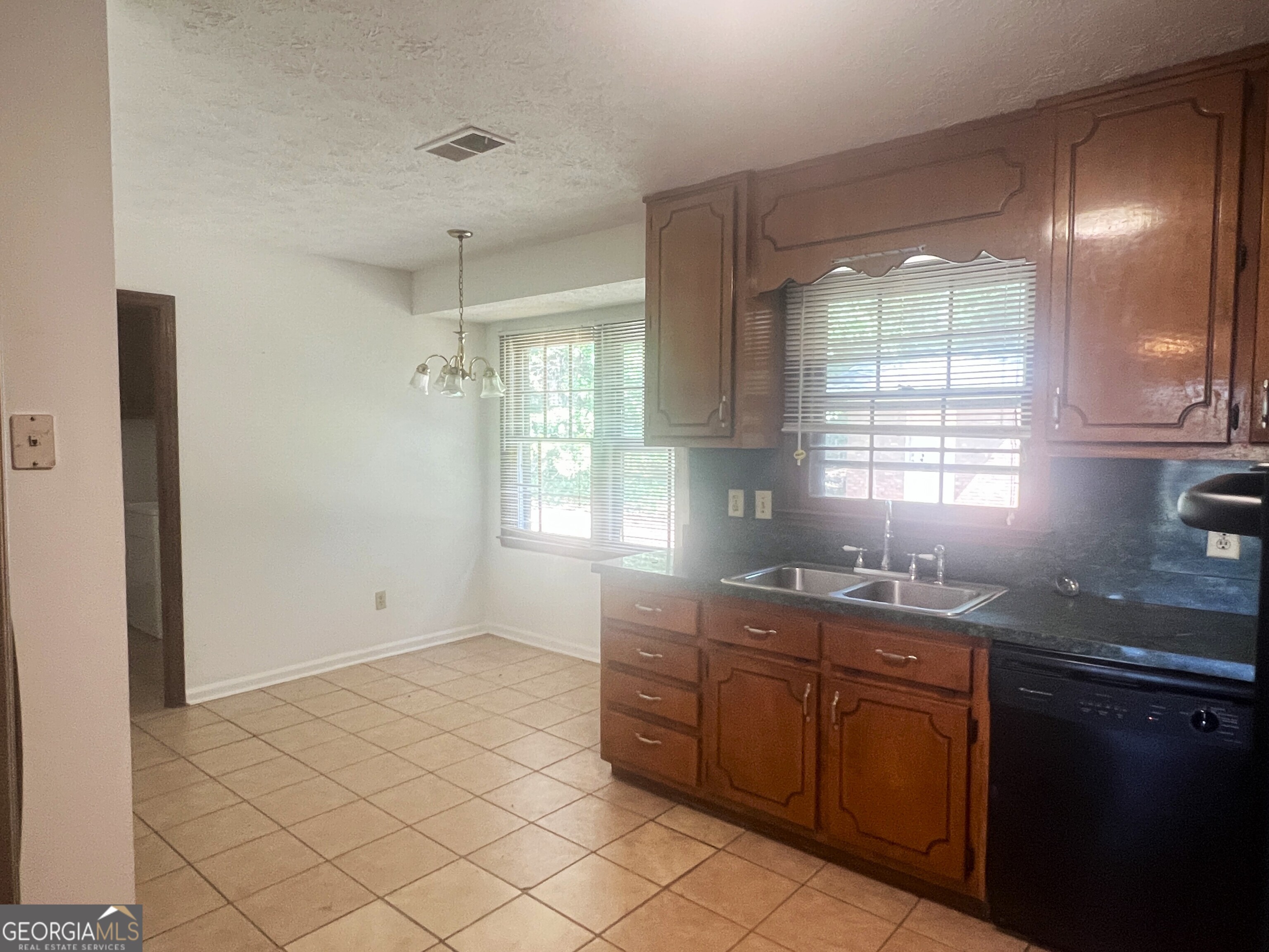 551 Racetrack Road McDonough, GA 30252 - Photo 11 of 31