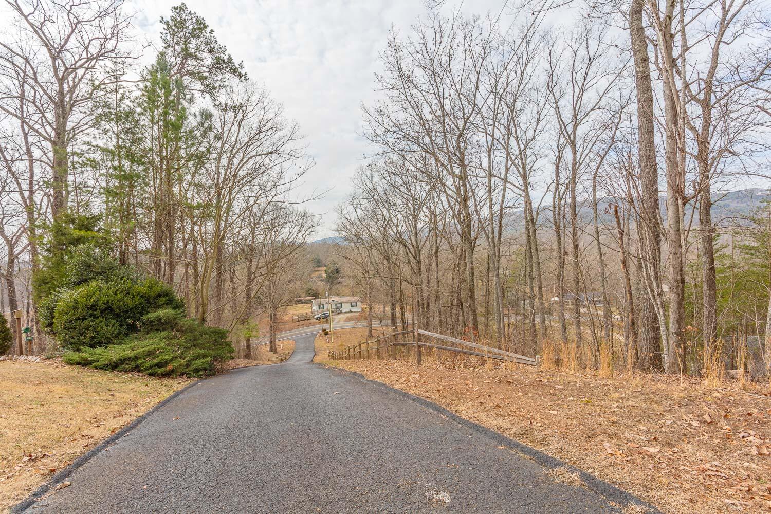 273 Highwater Road Soddy Daisy, TN 37379 - Photo 8 of 77 273 Highwater Road HD-13