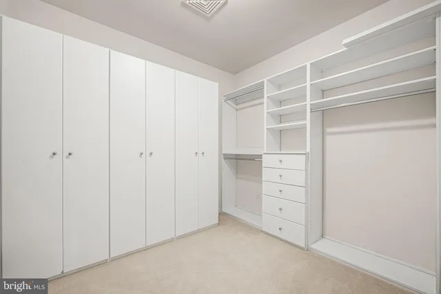 $297,500 | 113 Creekside Drive, Unit 3, Brookhaven, PA 19015