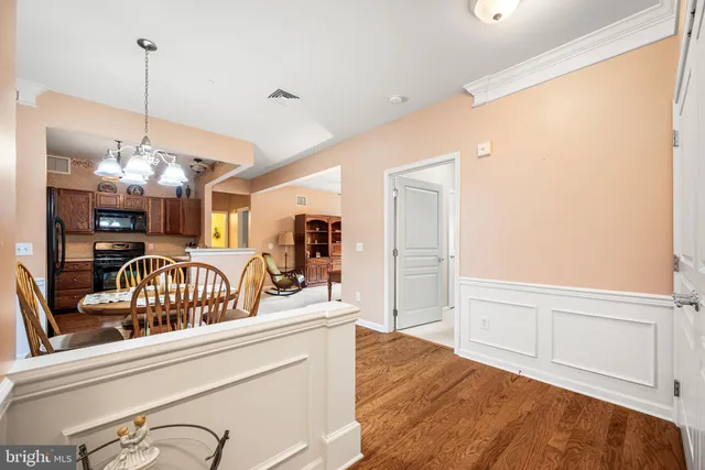 $297,500 | 113 Creekside Drive, Unit 3, Brookhaven, PA 19015