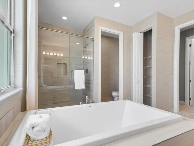 $1,090,000 | 1345 Harvester Crossing, Loxahatchee, FL 33470