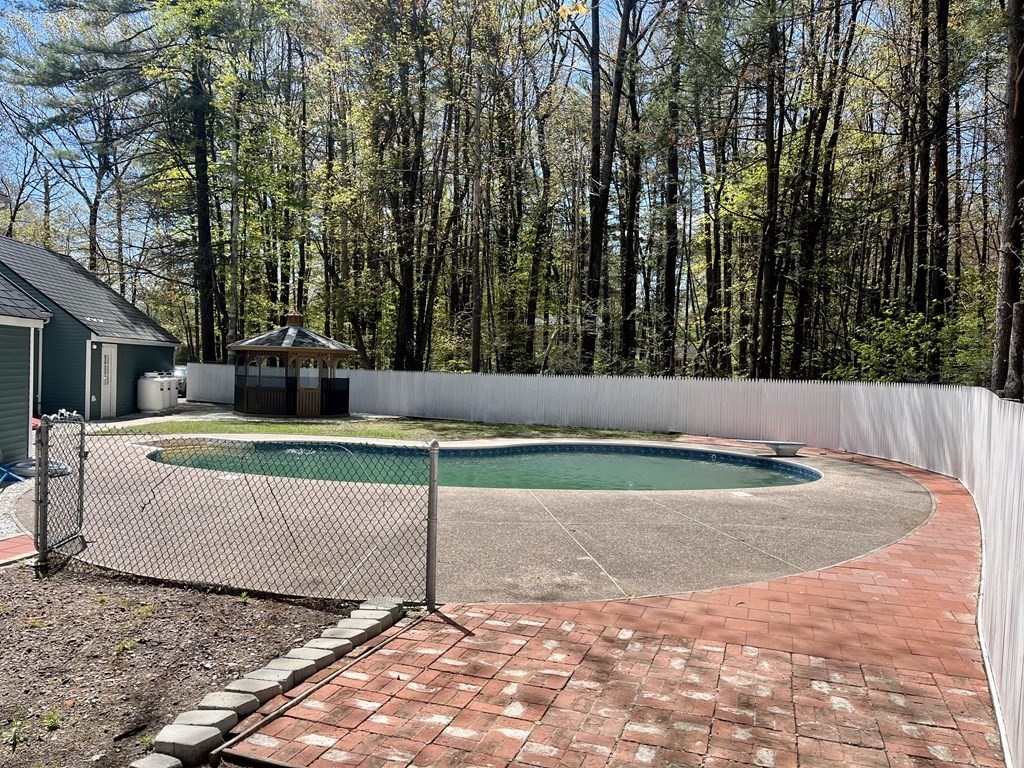 11 Boucher Road Lunenburg, MA 01462 - Photo 32 of 34 a view of backyard with green space