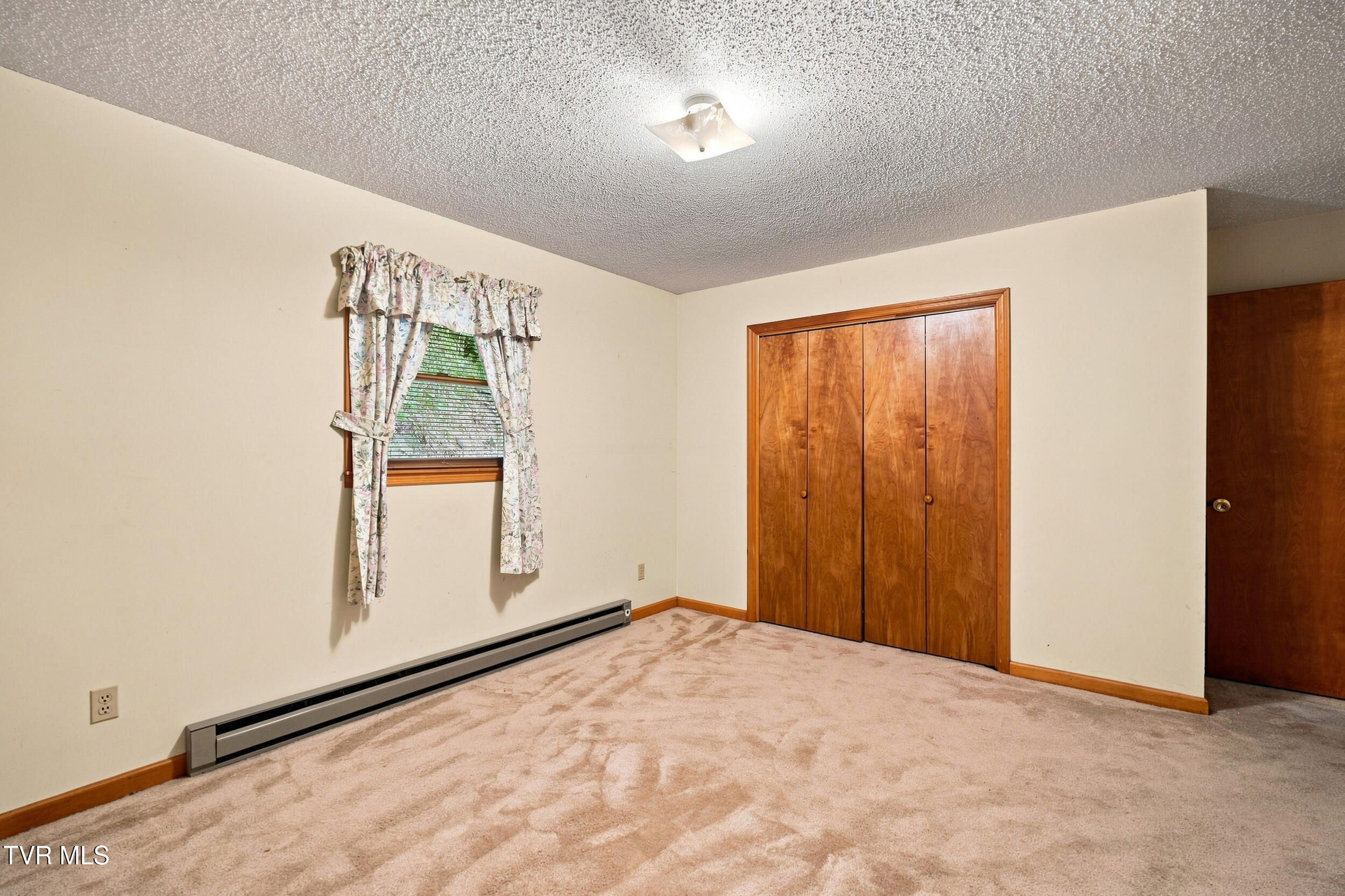 18688 Federal Road Bristol, VA 24202 - Photo 12 of 28 13_18688 federal rd-22