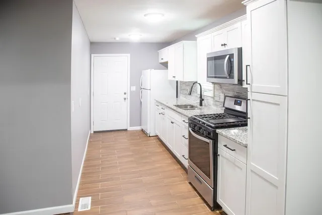 $217,500 | 340 North 26th Street, Kansas City, KS 66102