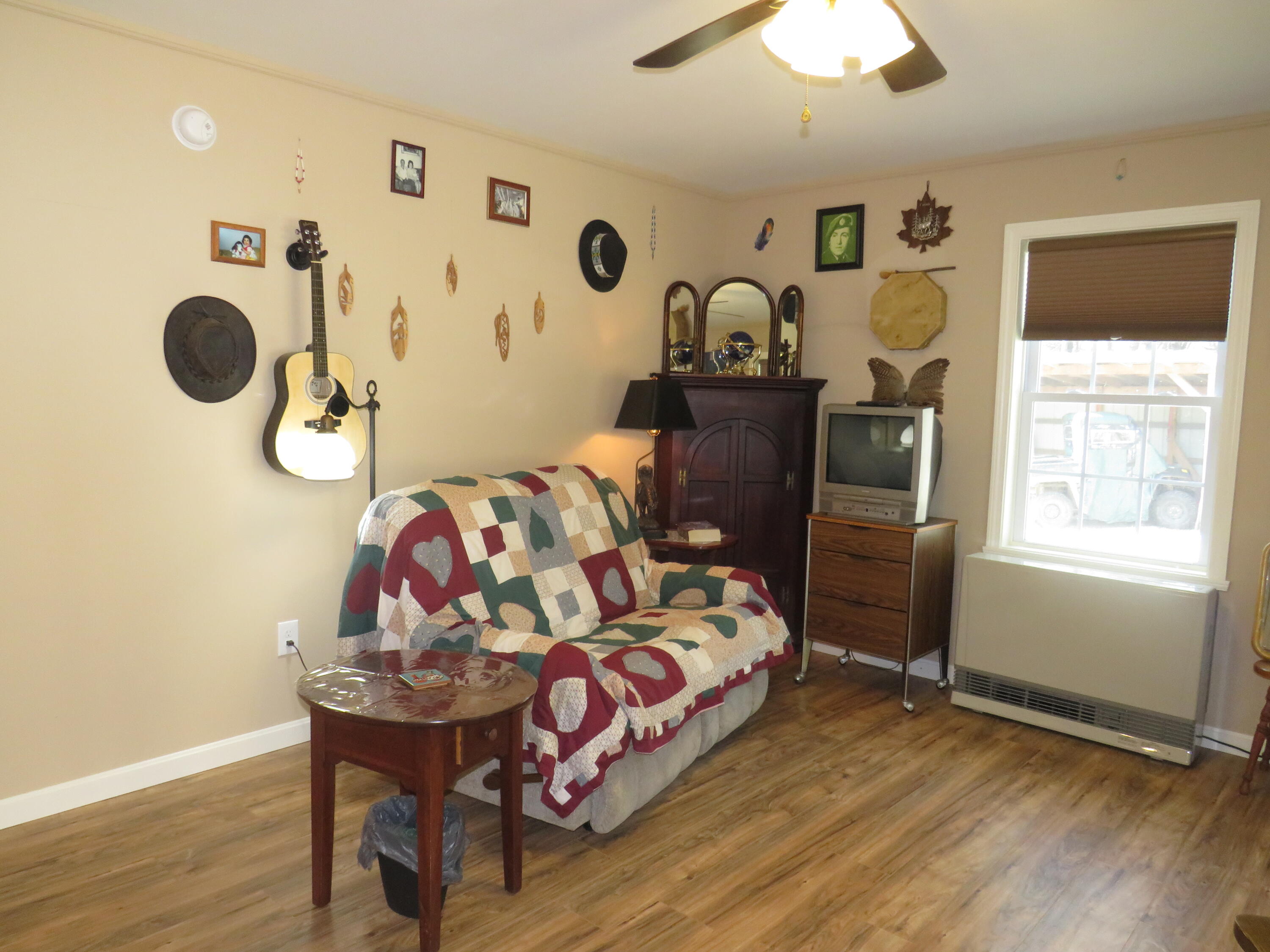 447 Guinea Ridge Road Appleton, ME 04862 - Photo 5 of 19 IMG_0319