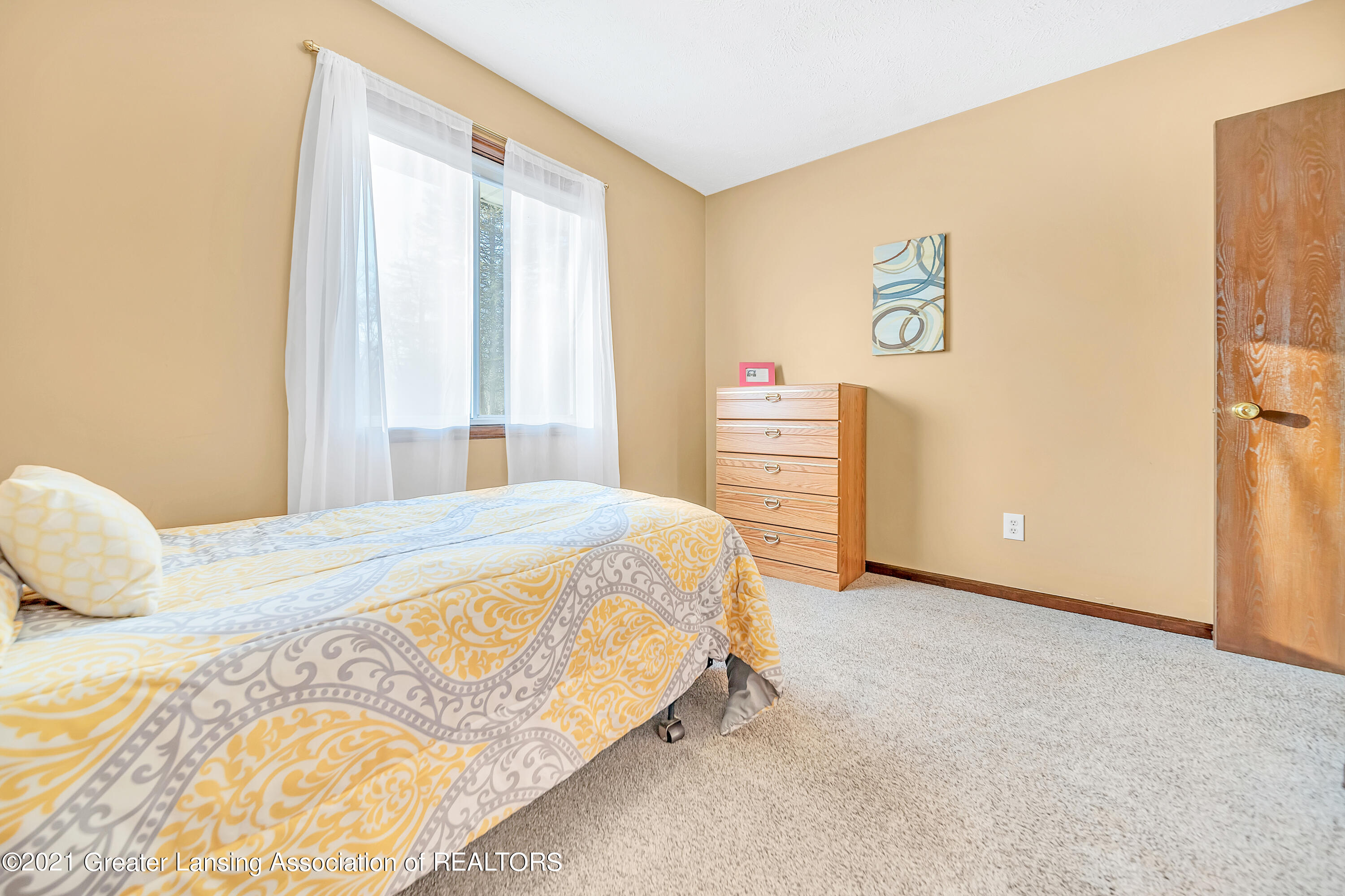 59 South Waverly Road Eaton Rapids, MI 48827 - Photo 13 of 27 59 S Waverly