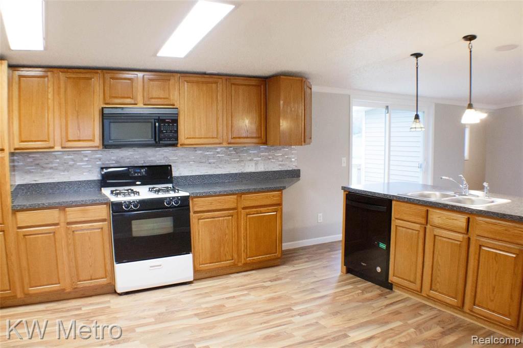 5180 North State Road Davison, MI 48423 - Photo 8 of 26