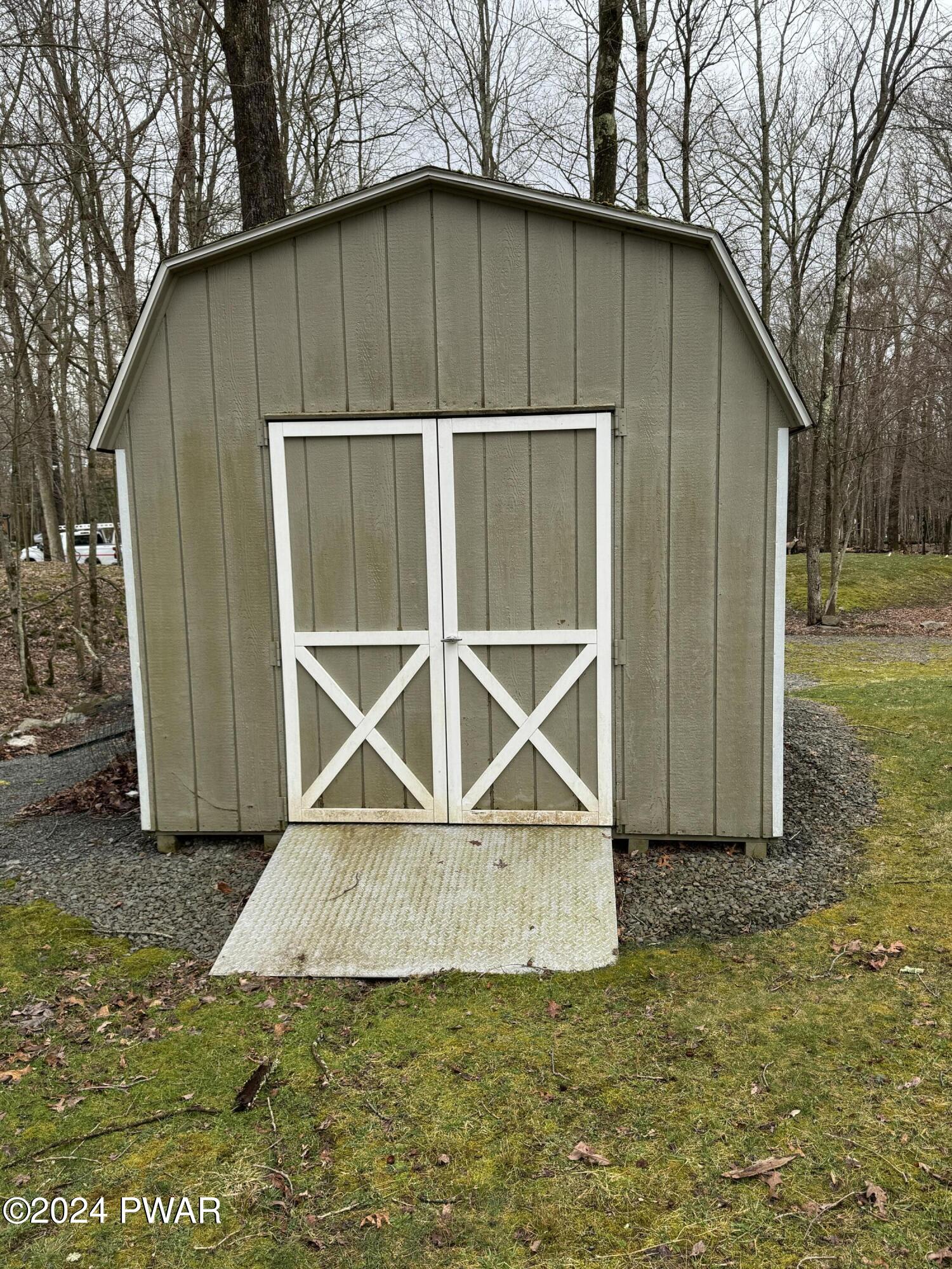 119 Cabin Road Milford, PA 18337 - Photo 26 of 33 Oversized shed