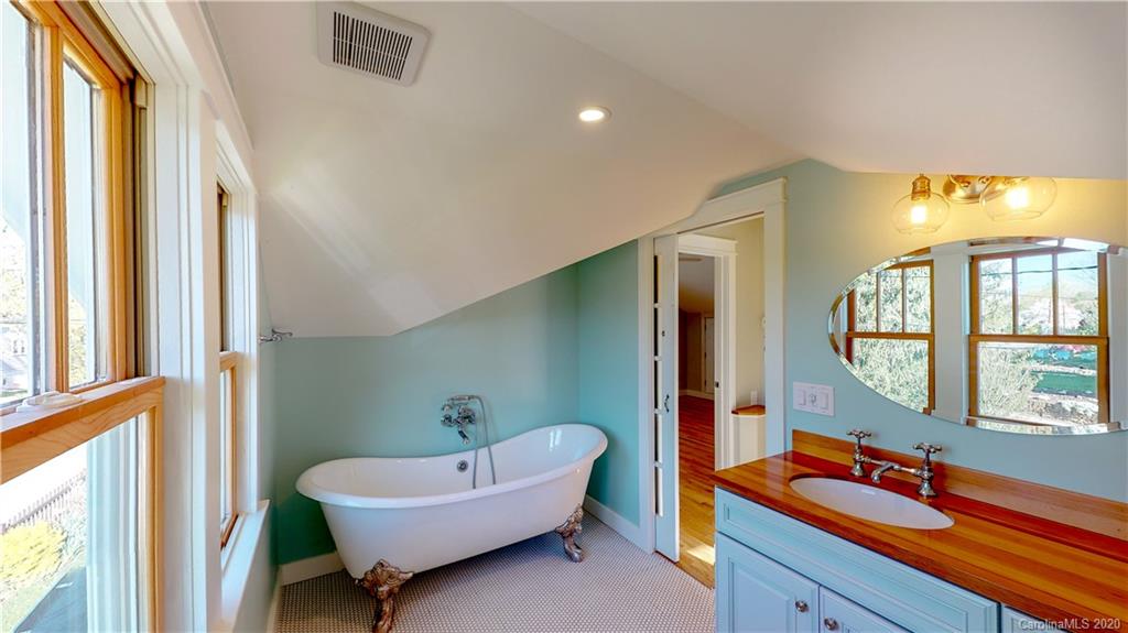 163 Brevard Road Asheville, NC 28806 - Photo 15 of 23 Gallery Image 15
