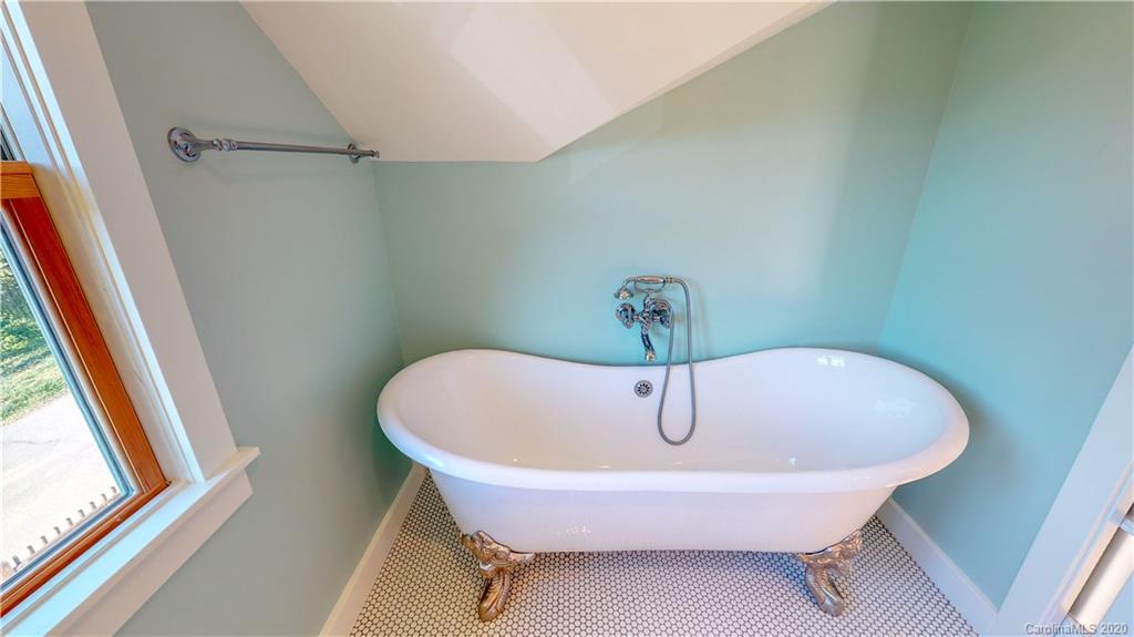 163 Brevard Road Asheville, NC 28806 - Photo 16 of 23 Gallery Image 16