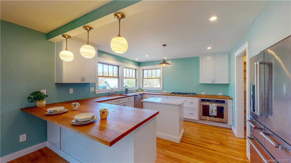 163 Brevard Road Asheville, NC 28806 - Photo 6 of 23 Gallery Image 6